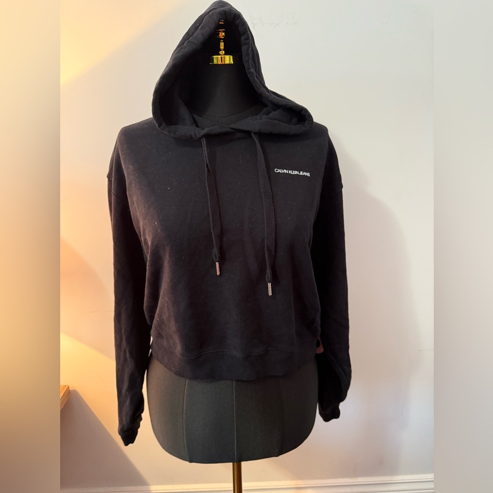 Calvin Klein | Cropped Pullover Hoodie Sweatshirt| Size Large